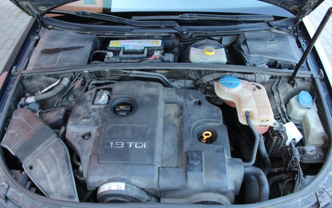Audi A4 cena 16800 przebieg: 438000, rok produkcji 2006 z Sobótka małe 562